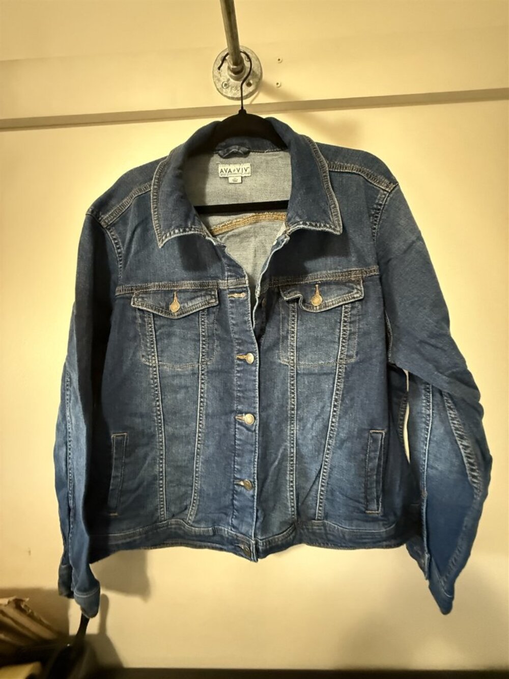 Ava & Viv Jean Jacket Gold-tone Buttons Dark Wash Women's Size 2X - Picture 1 of 11